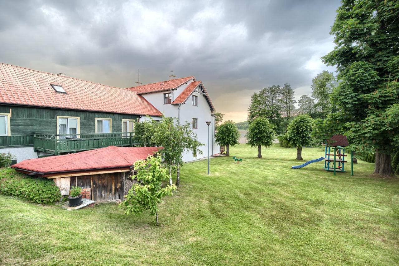Gosciniec Zielony Domek Mrągowo Buitenkant foto